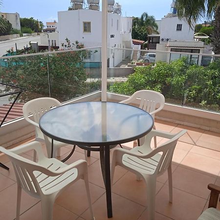 Larnaca, Pervolia 1 Bedroom Seaside Apartment Eksteriør billede