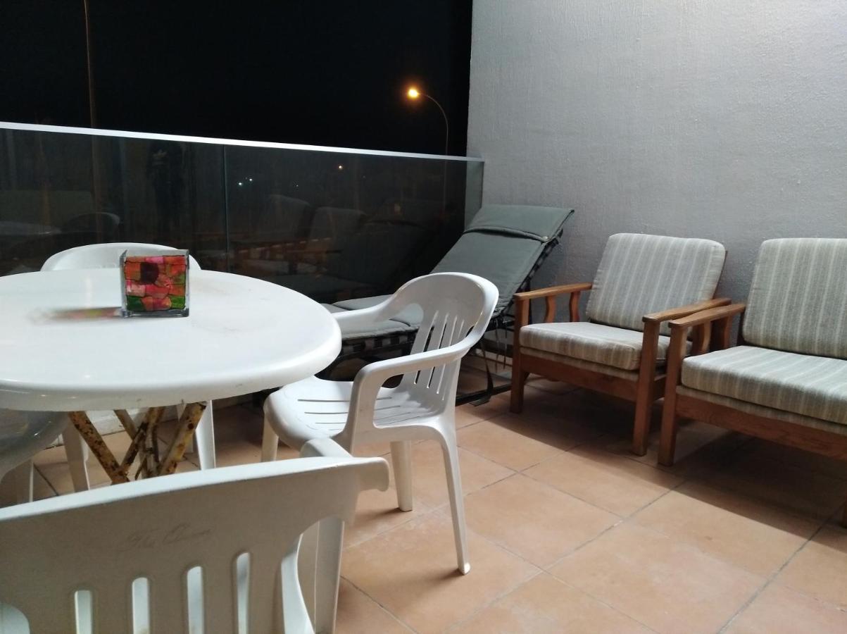 Larnaca, Pervolia 1 Bedroom Seaside Apartment Eksteriør billede