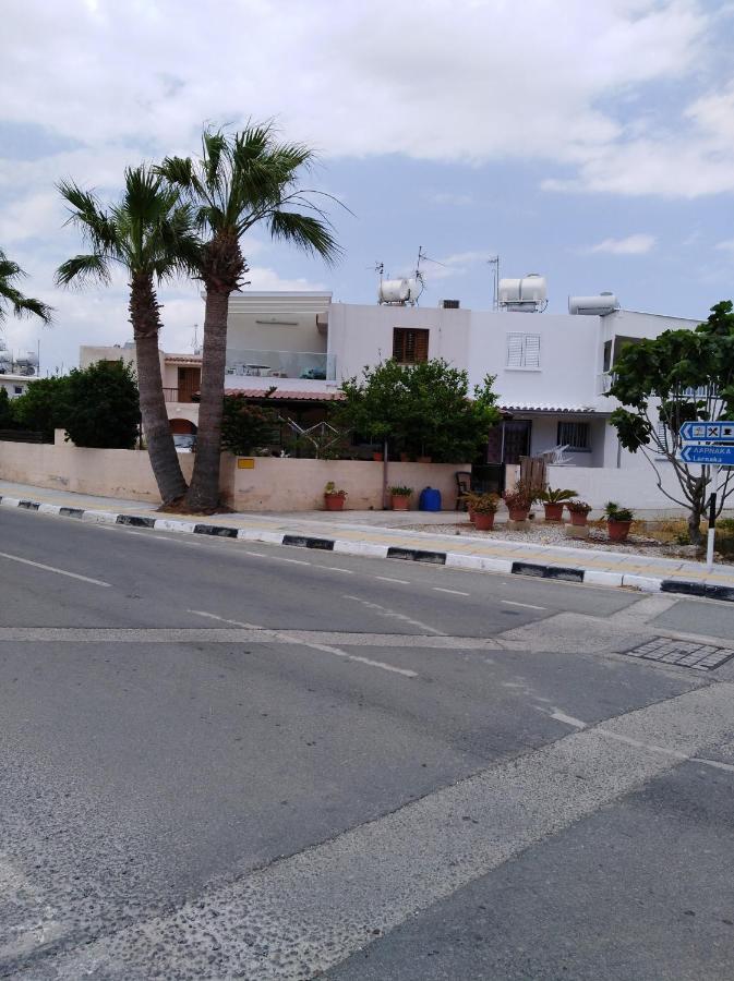Larnaca, Pervolia 1 Bedroom Seaside Apartment Eksteriør billede
